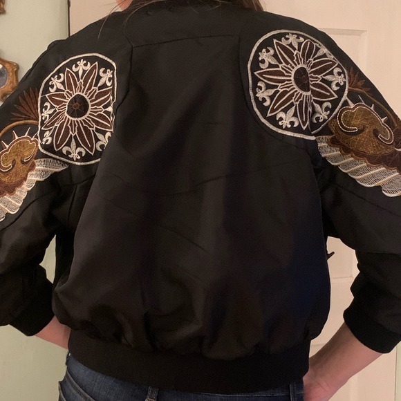 Vintage Embroidered bomber - Picture 4 of 16